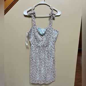 NWOT Sweet Storm spring dress